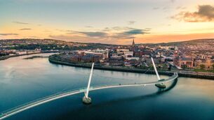 <p>The Peace Bridge spans the River Foyle wx140326</p>