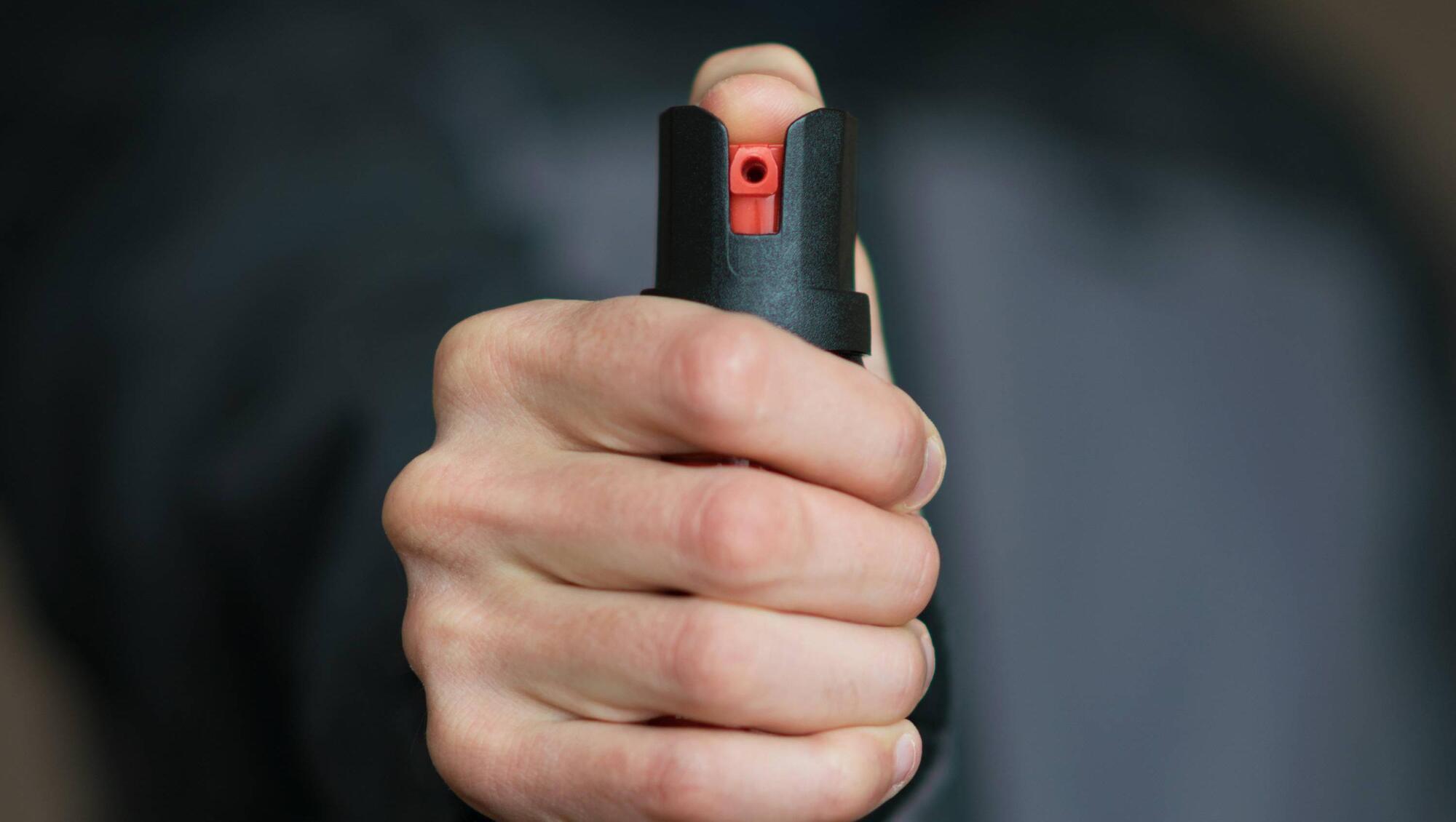 Cork woman sitting on toilet with knives had to be pepper-sprayed, court hears