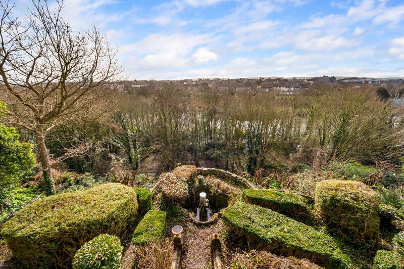 Ornate fountain in the gardens of Lee Villa