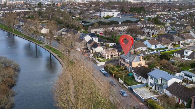 Community, convenience and waterfront charm at €410k Lough home