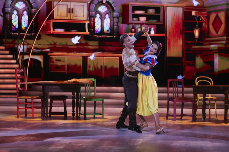 Rose of Tralee Katelyn Cummins with professional dancer Leonardo Lini 