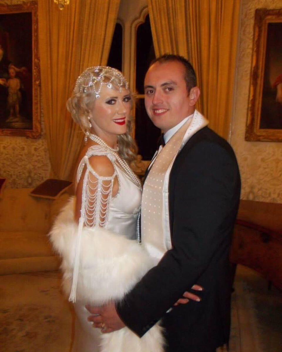 Lisa and Jason on their wedding day: 'On the morning of the wedding, I didn’t have time to be nervous, because I had an absolute disaster to deal with.'