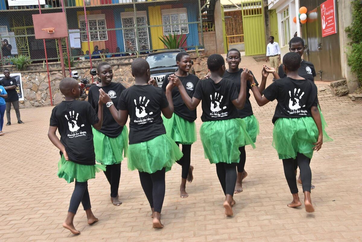 Students of the Hands for Hope School in Namuwungo in Kampala doing a fusion of Irish and Ugandan dance during St Patrick’s Day Festivities in Uganda.