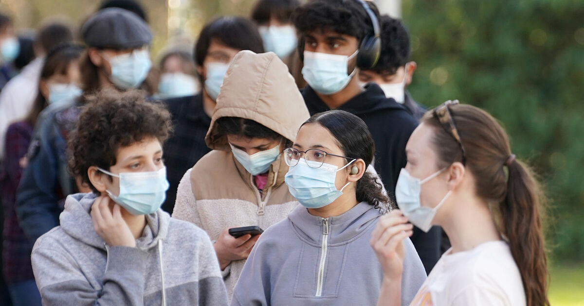 Cases of meningitis expected to rise in ‘unusual outbreak’, British health chief says