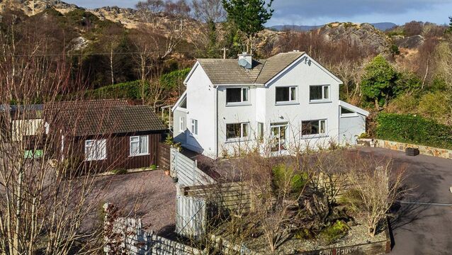 <p>Fern House, Shrone, Glengarriff</p>