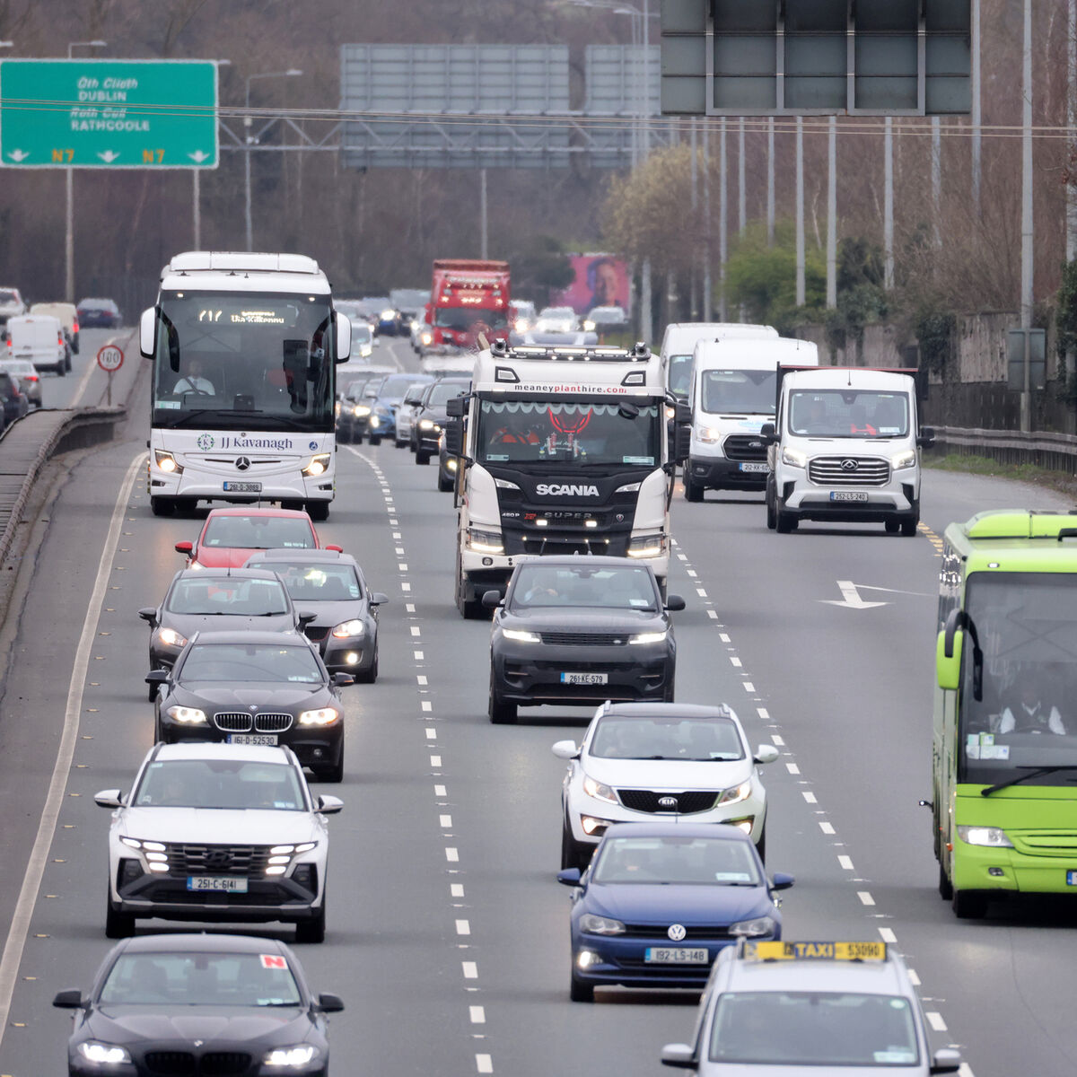 Government leaders agree cuts of 15c on petrol and 20c on diesel