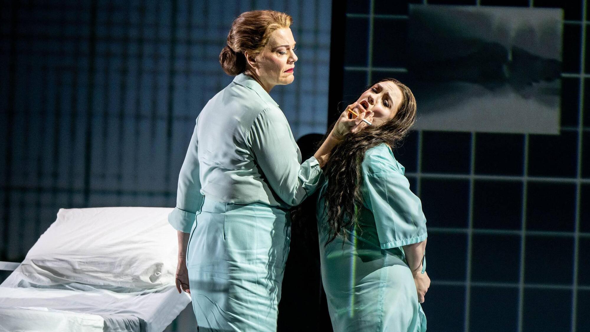 Michelle DeYoung (Ježibaba) and Jennifer Davis (Rusalka) in Rusalka at the Bord Gáis Energy Theatre in Dublin. Picture: Ruth Medjber 