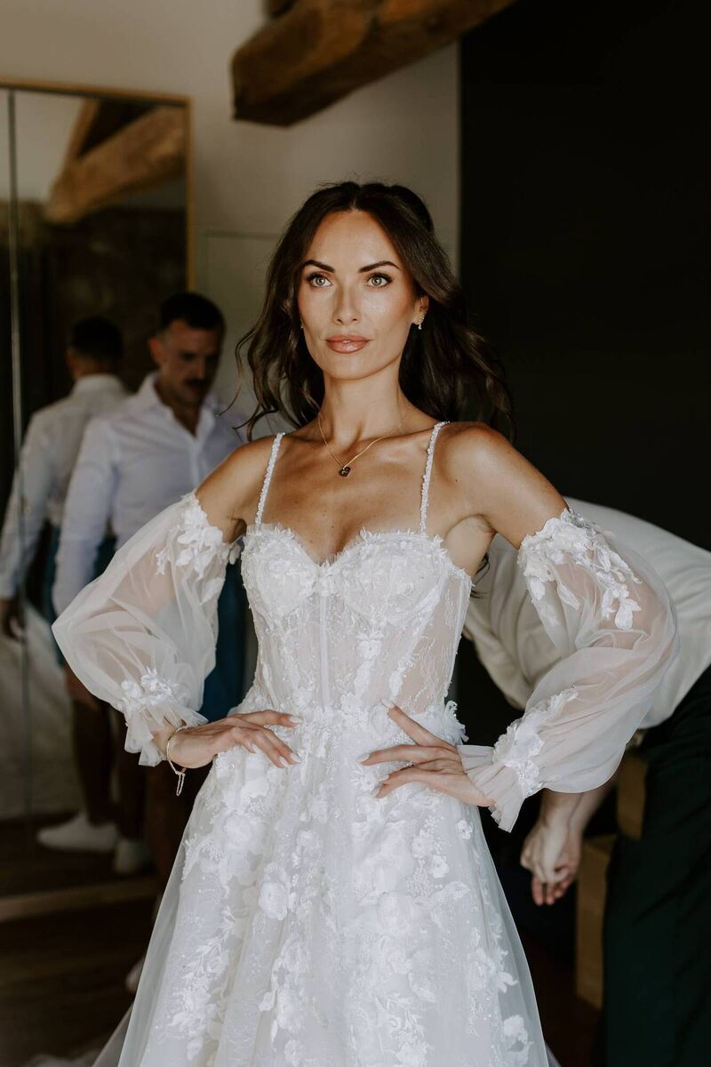 Holly Carpenter on her wedding day. Picture: Susie Kelly.
