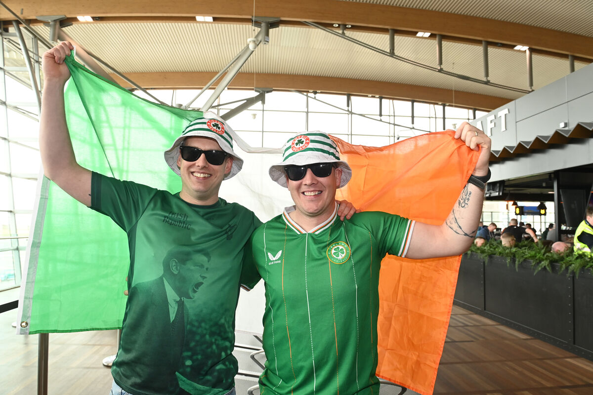 (Left to right) Republic of Ireland soccer fans Damien Kelly and Tim Nix, from Newcastle West, Co Limerick, at Cork Airport before boarding their flight to Prague. Picture: Larry Cummins (Left to right) Republic of Ireland soccer fans Damien Kelly and Tim Nix, from Newcastle West, Co Limerick, at Cork Airport before boarding their flight to Prague. Picture: Larry Cummins