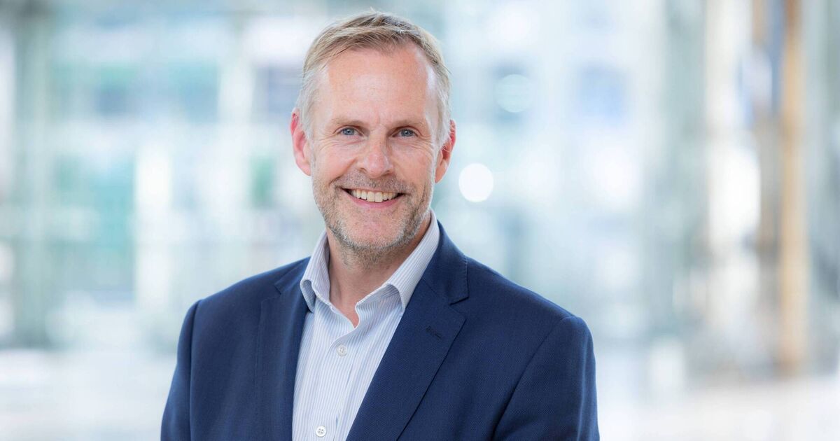 Business leaders and employees all have a role to play in AI adoption