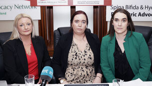 <p>Claire Cahill, of the Scoliosis Advocacy Network, with Amanda Coughlan and Una Keightley, of the Spina Bifida and Hydrocephalus Paediatric Advocacy Group. Picture: Conor Ó Mearáin/Collins Photo Agency</p> <p>Claire Cahill, of the Scoliosis Advocacy Network, with Amanda Coughlan and Una Keightley, of the Spina Bifida and Hydrocephalus Paediatric Advocacy Group. Picture: Conor Ó Mearáin/Collins Photo Agency</p>