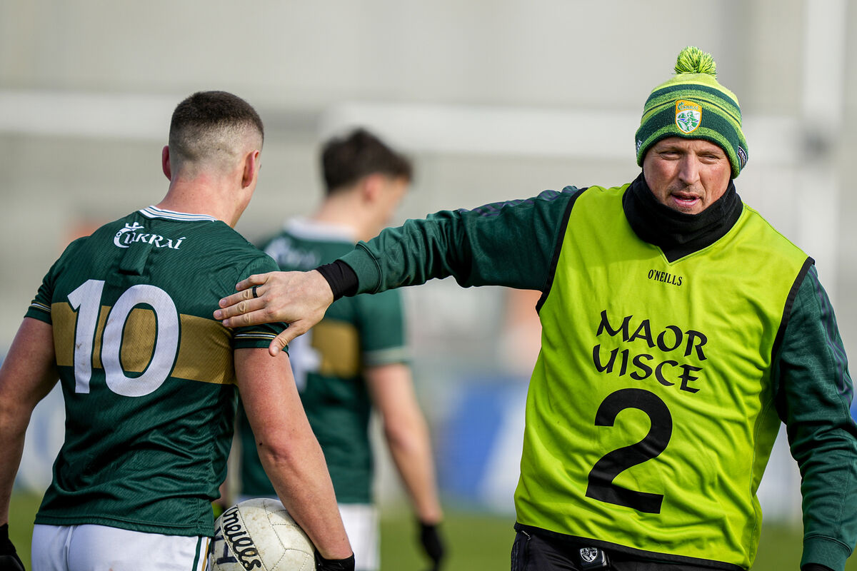 Kieran Donaghy gives Joe O’Connor some guidance. Pic: James Lawlor/Inpho