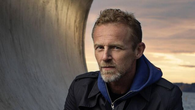 <p>Jo Nesbo was hands-on in the studio for the filming of Detective Hole. </p>