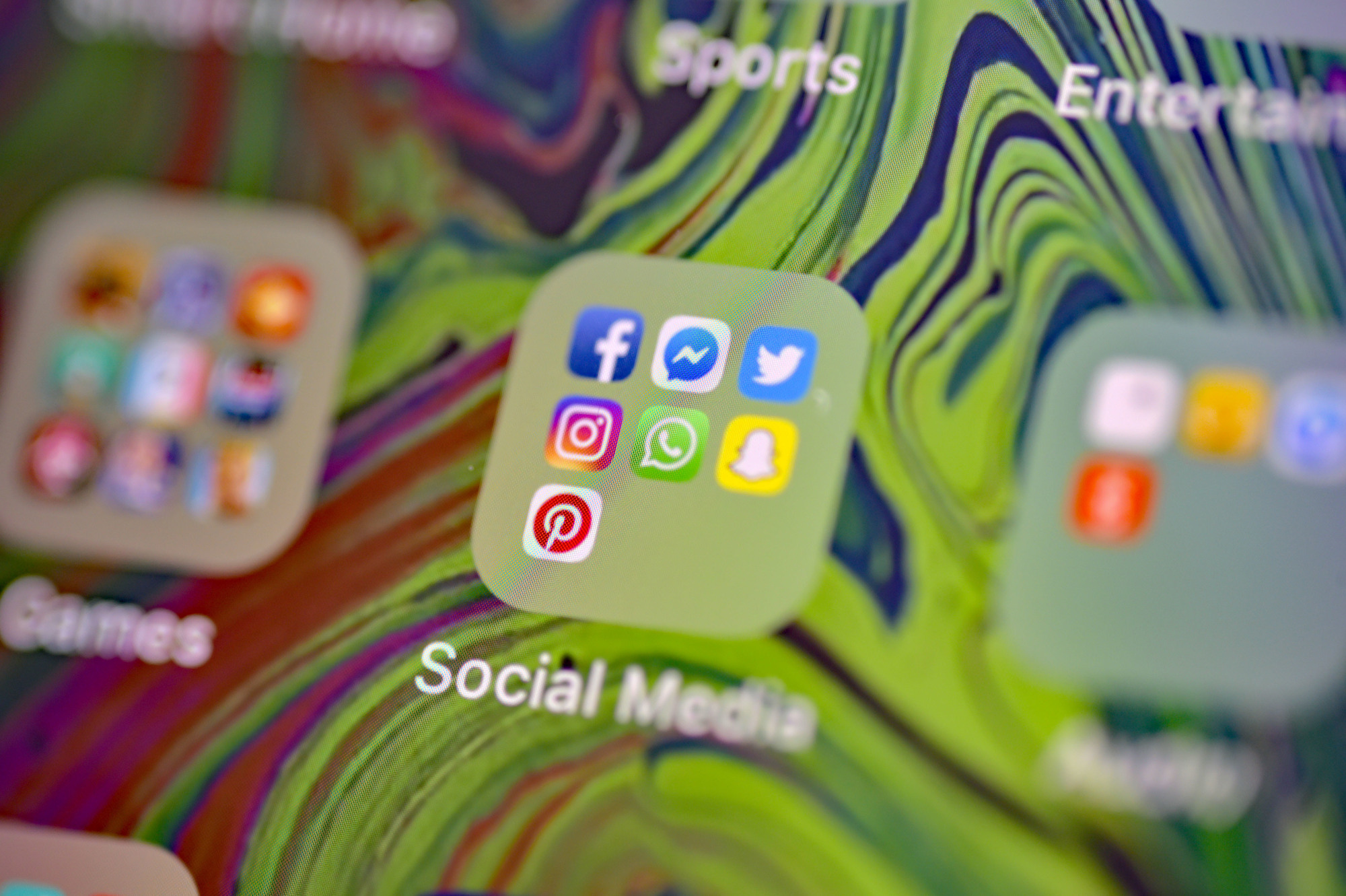 EU regulators investigate Snapchat ‘for failing to protect children’