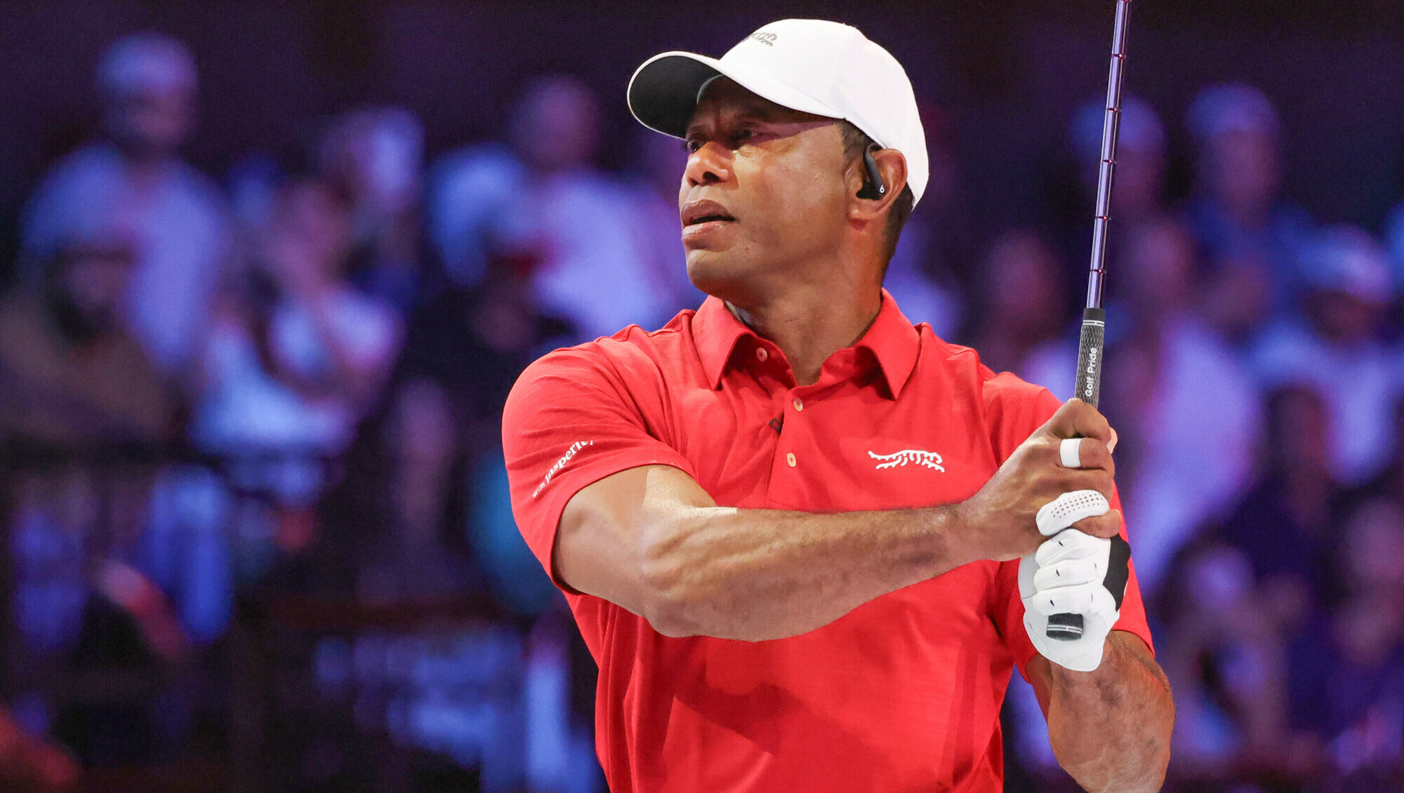 Tiger Woods arrested on suspicion of DUI after rollover crash in Florida