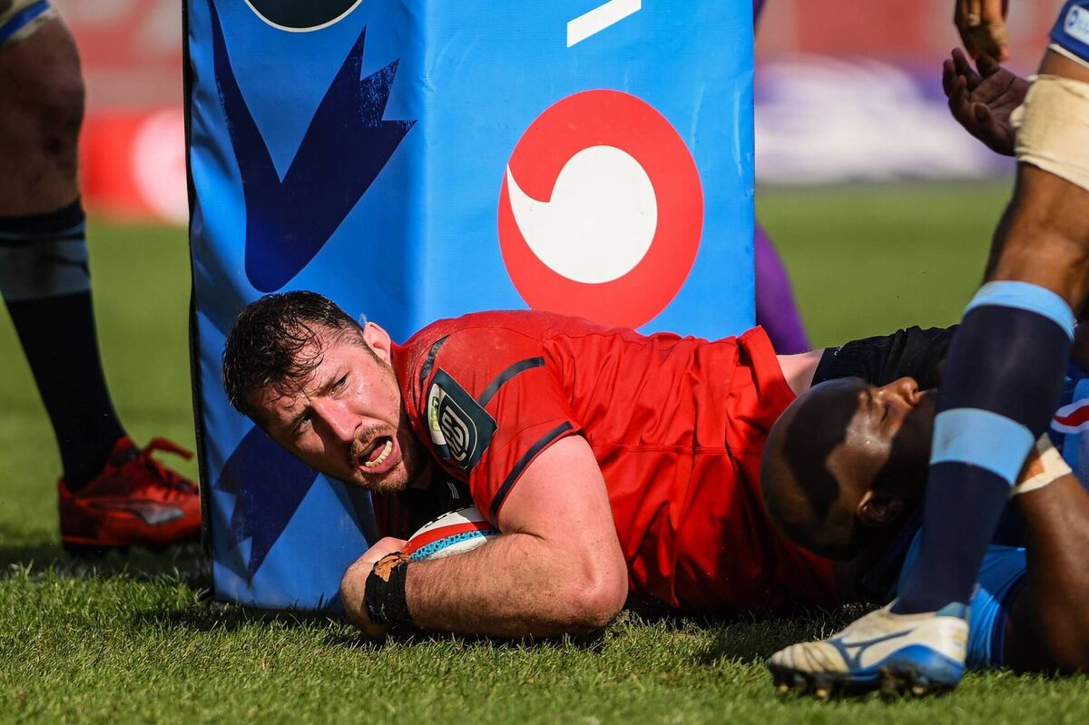 Tom Ahern crosses for Munster's third try. Pic: Darren Stewart/SHS/Inpho Tom Ahern crosses for Munster's third try. Pic: Darren Stewart/SHS/Inpho