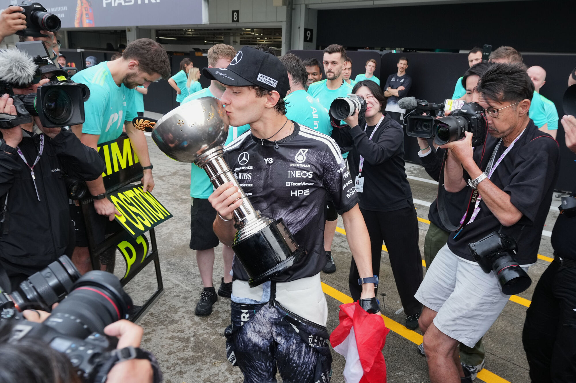 Frustrations build for George Russell in Japan as Kimi Antonelli claims  second straight F1 victory