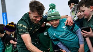 <p>ON THE MOVE: Matthew Devine of Connacht takes a selfie with a fan after the United Rugby Championship match between Connacht and Ospreys at Dexcom Stadium in Galway. Photo by Paul Phelan/Sportsfile</p> <p>ON THE MOVE: Matthew Devine of Connacht takes a selfie with a fan after the United Rugby Championship match between Connacht and Ospreys at Dexcom Stadium in Galway. Photo by Paul Phelan/Sportsfile</p>