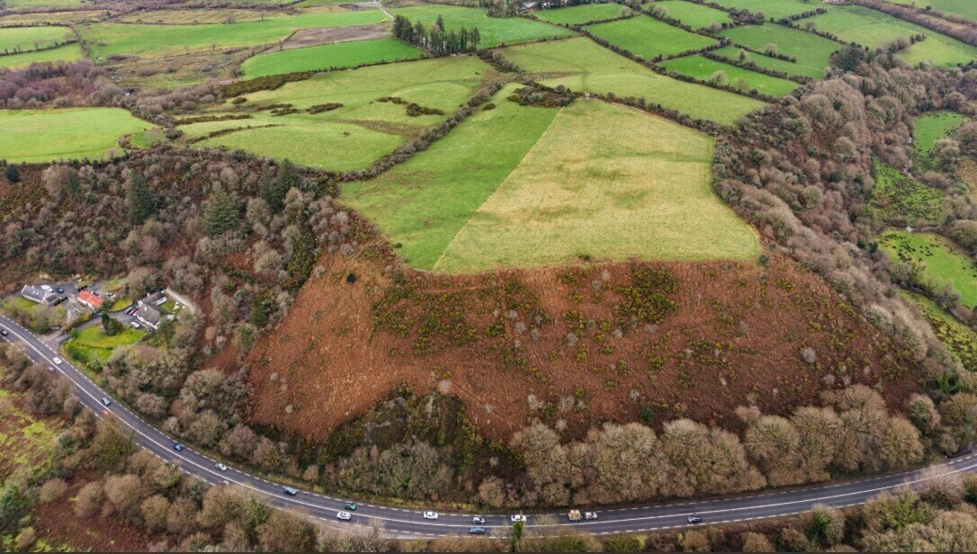 36a Kerry farm at 'Brennan's Glen' guiding €12k/acre