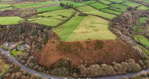36a Kerry farm at 'Brennan's Glen' guiding €12k/acre