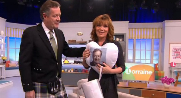 Lorraine Kelly shocks viewers with 'sit on your face' comment to Piers Morgan