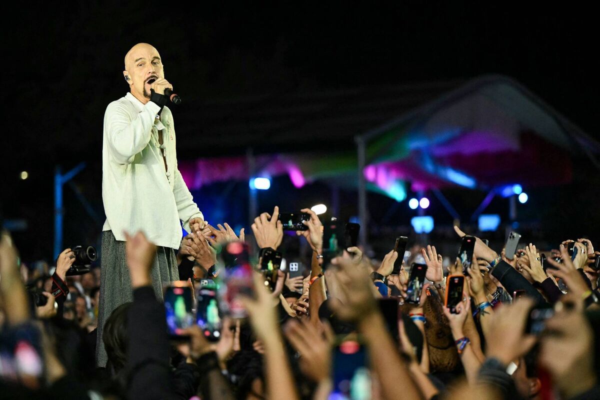 Tim Booth playing live with James. Picture: Yuri Cortez/AFP
