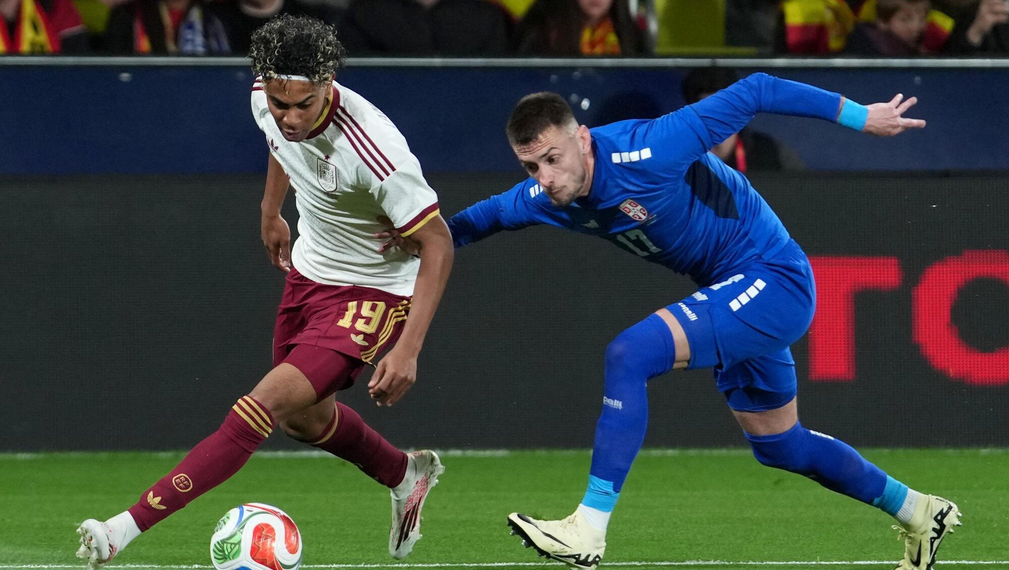 Lamine Yamal speaks out about 'intolerable' Islamophobic chants at Spain v  Egypt