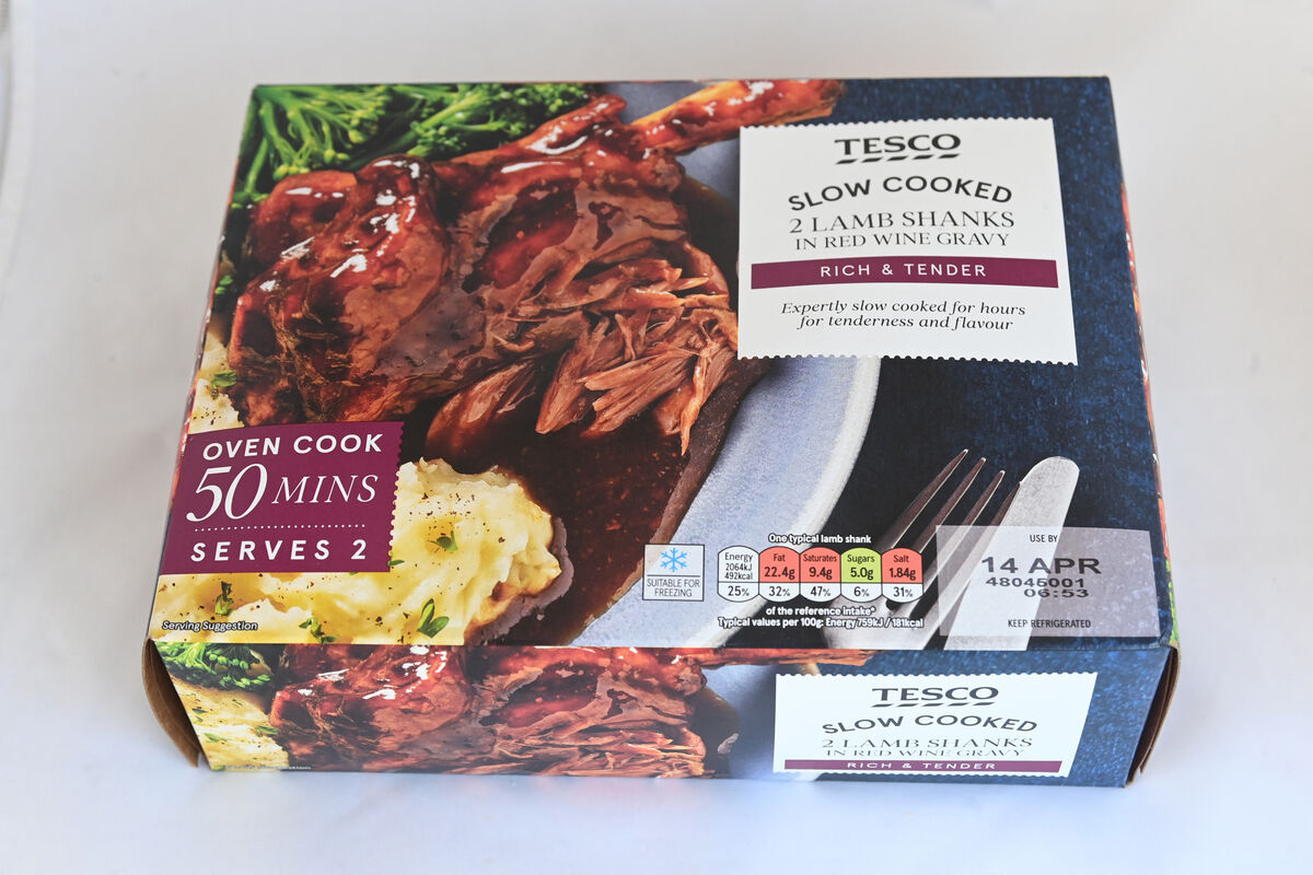 Tesco Slow Cooked two lamb shanks 780g €12