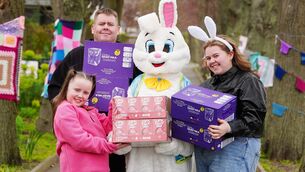 <p>Thomas Metcalfe with his daughters Lauren, 18, and nine-year-old Ellamay arriving to deliver easter eggs to Our Lady's Hospice &amp; Care Services, Harold's Cross, Dublin. Picture: Brian Lawless/PA Wire</p>