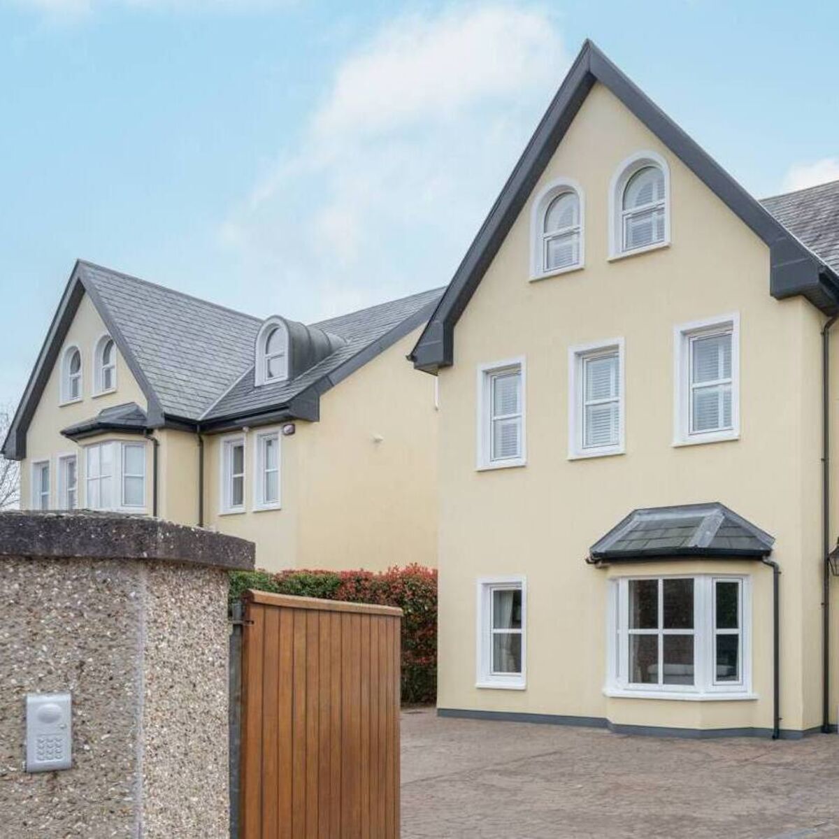 irishexaminer.com - Tommy Barker - A million-euro milestone revisited as Hayfield House returns to Ballinlough market