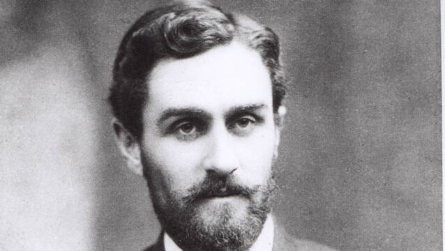 <p class="contextmenu internal_Caption">Roger Casement was knighted in 1911 by the same British authorities who would execute him in 1916 for leading the Easter Rising and attempting to overthrow their rule.</p>