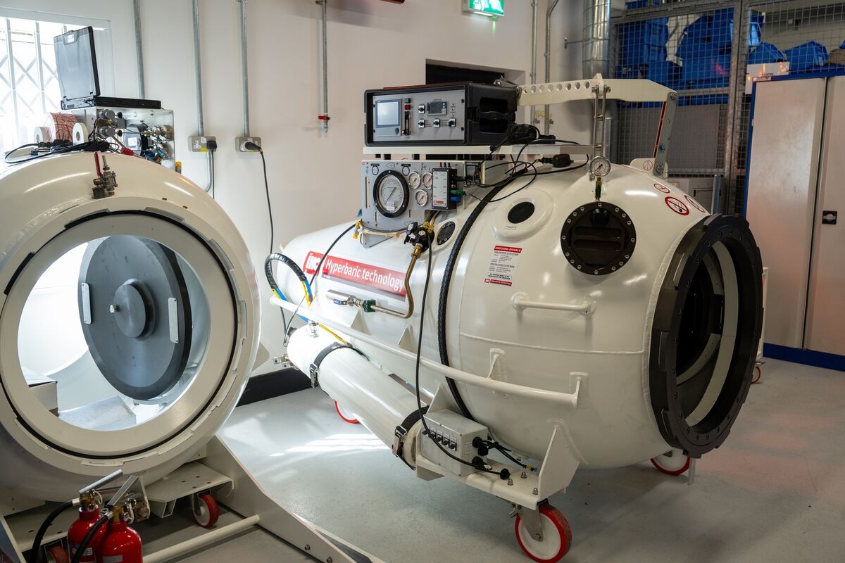 A portable two-man hyperbaric chamber at the Naval Service Diving Section facilities in Haulbowline. Picture: Chani Anderson A portable two-man hyperbaric chamber at the Naval Service Diving Section facilities in Haulbowline. Picture: Chani Anderson