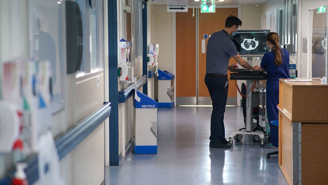 <p>The party said that for 23 consecutive days between March 11 and April 2, the number of delayed discharges across Irish hospitals exceeded 500 each day. Picture: Jeff Moore/PA Wire</p>