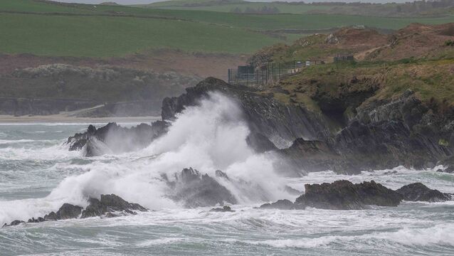  Storm Dave lashes Ireland with very strong winds and rain this afternoon as the region comes under a Met Éireann Yellow Weather Warning. Winds at Owenahincha were recorded at 35kmh with potent gusts as high as 52kmh. Picture: Andy Gibson <p> Storm Dave lashes Ireland with very strong winds and rain this afternoon as the region comes under a Met Éireann Yellow Weather Warning. Winds at Owenahincha were recorded at 35kmh with potent gusts as high as 52kmh. Picture: Andy Gibson</p>