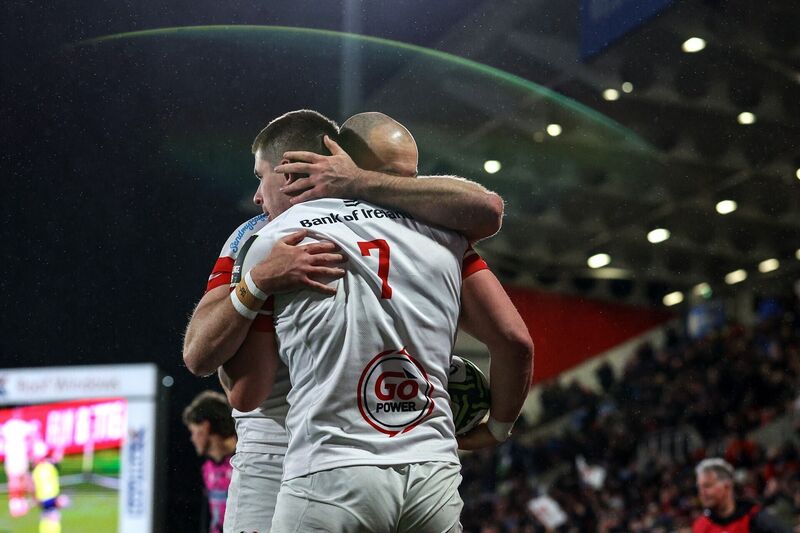 Nick Timoney celebrates with Jacob Stockdale after scoring Ulster's fourth try. Pic: Ben Brady/Inpho