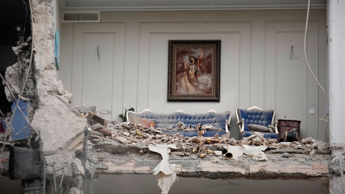 Trump and Israel put pressure on Iran ahead of deadline for peace deal