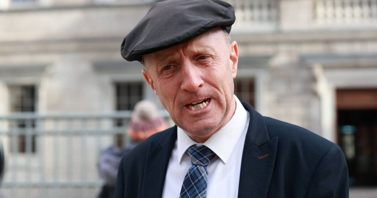Michael Healy-Rae's property firm receives &euro;1.33m for accommodating Ukrainians
