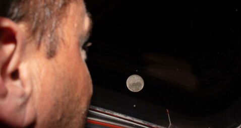 NASA Artemis Moonshot