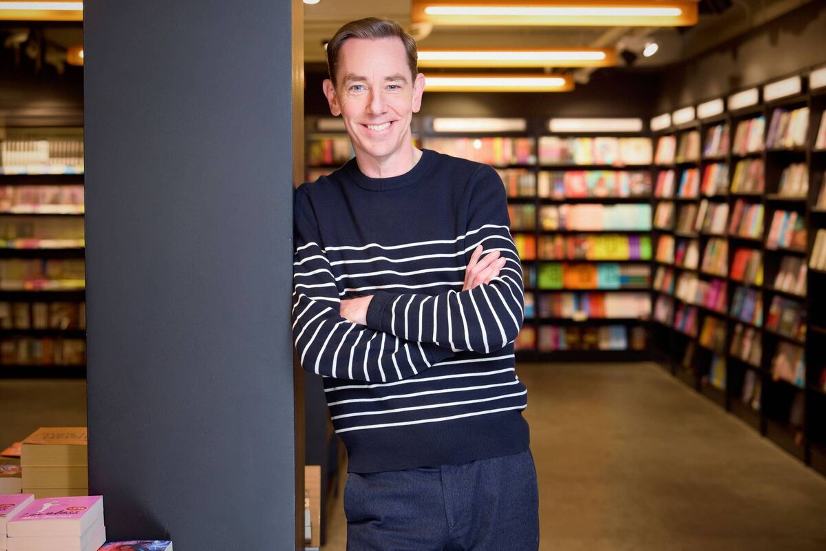 On his podcast The Bookshelf with Ryan Tubridy, the broadcaster, author, and book lover sits down with household names to discover the books that have influenced their lives.