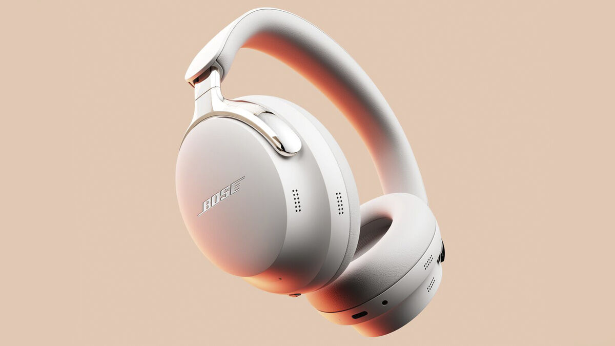 Wired USB-C listening unlocks higher-quality audio and works well for both music and calls. Picture: Bose. Wired USB-C listening unlocks higher-quality audio and works well for both music and calls. Picture: Bose.