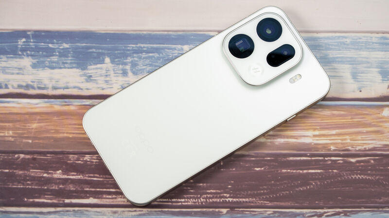 The matte glass back resists fingerprints while the solid aluminium frame adds a reassuringly premium feel in hand. Picture: Noel Campion.