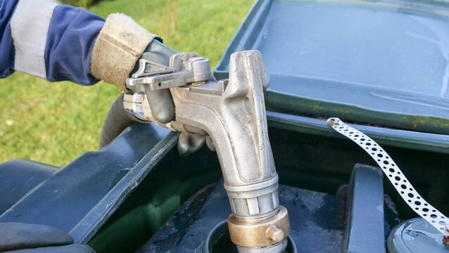 The Commission said that it received over 900 complaints since March 2 and while fewer than 5% of them “reported specific consumer protection issues with certain home heating oil suppliers” it found the “vast majority” of the complaints examined articulated high levels of “consumer distress and frustration at very sudden and significant price rises across essential fuel products”. <p>The Commission said that it received over 900 complaints since March 2 and while fewer than 5% of them “reported specific consumer protection issues with certain home heating oil suppliers” it found the “vast majority” of the complaints examined articulated high levels of “consumer distress and frustration at very sudden and significant price rises across essential fuel products”.</p>