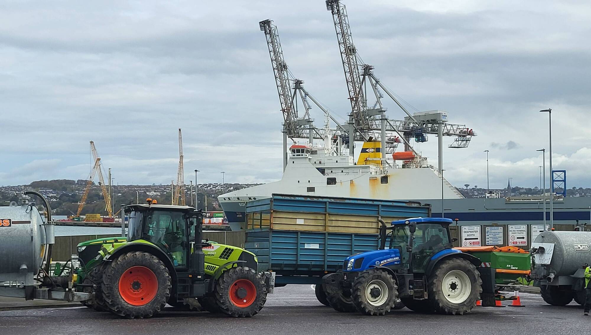 'Don’t bite the hand that feeds you': Protests continue with Port of Cork blockade