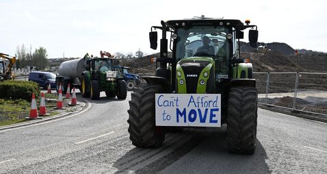 Fuel protesters warned licences and insurance could be affected, minister says