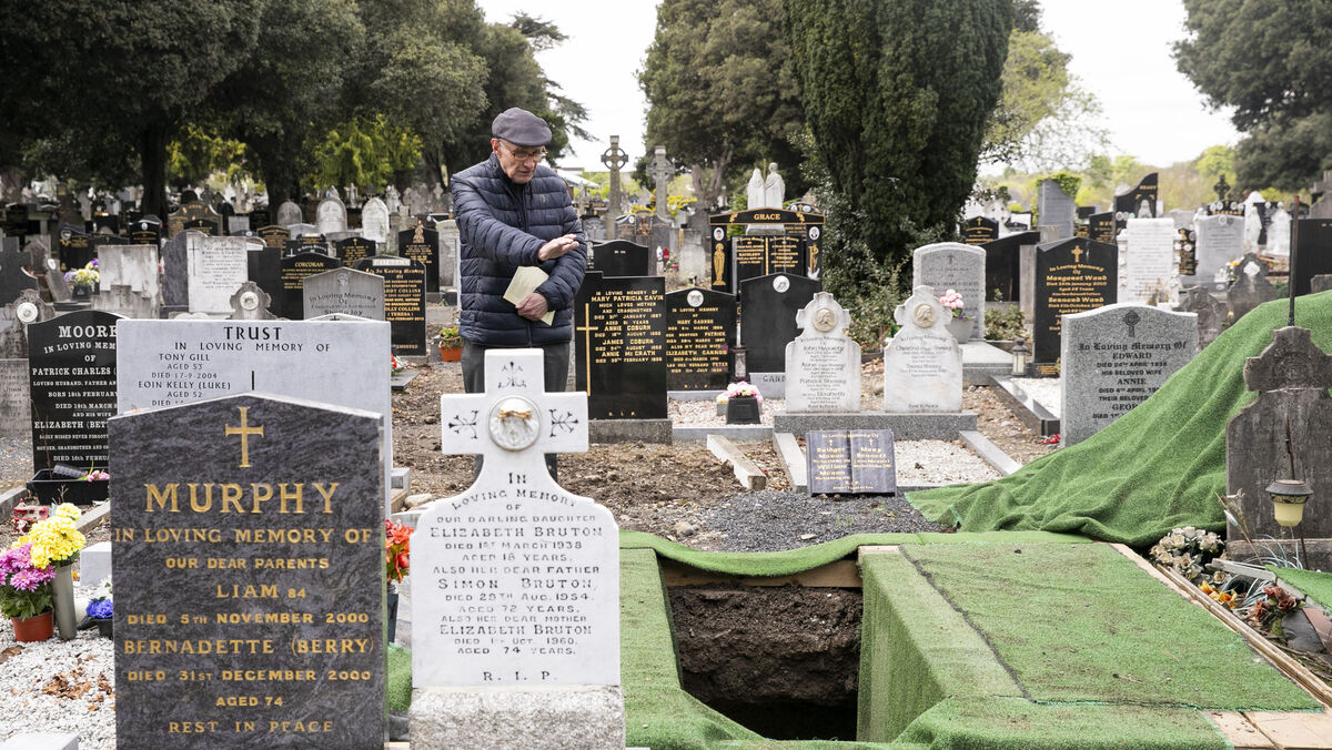 Father Patrick Daly during the burial of Piotr Torng in Glasnevin Cemetary, Dublin. Picture: Gareth Chaney