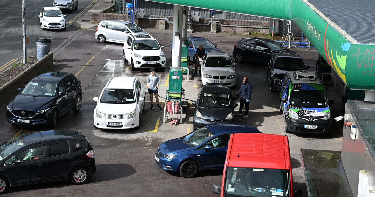 Fuel protests: Minister says Government not meeting protesters; Cork forecourts 'badly hit'