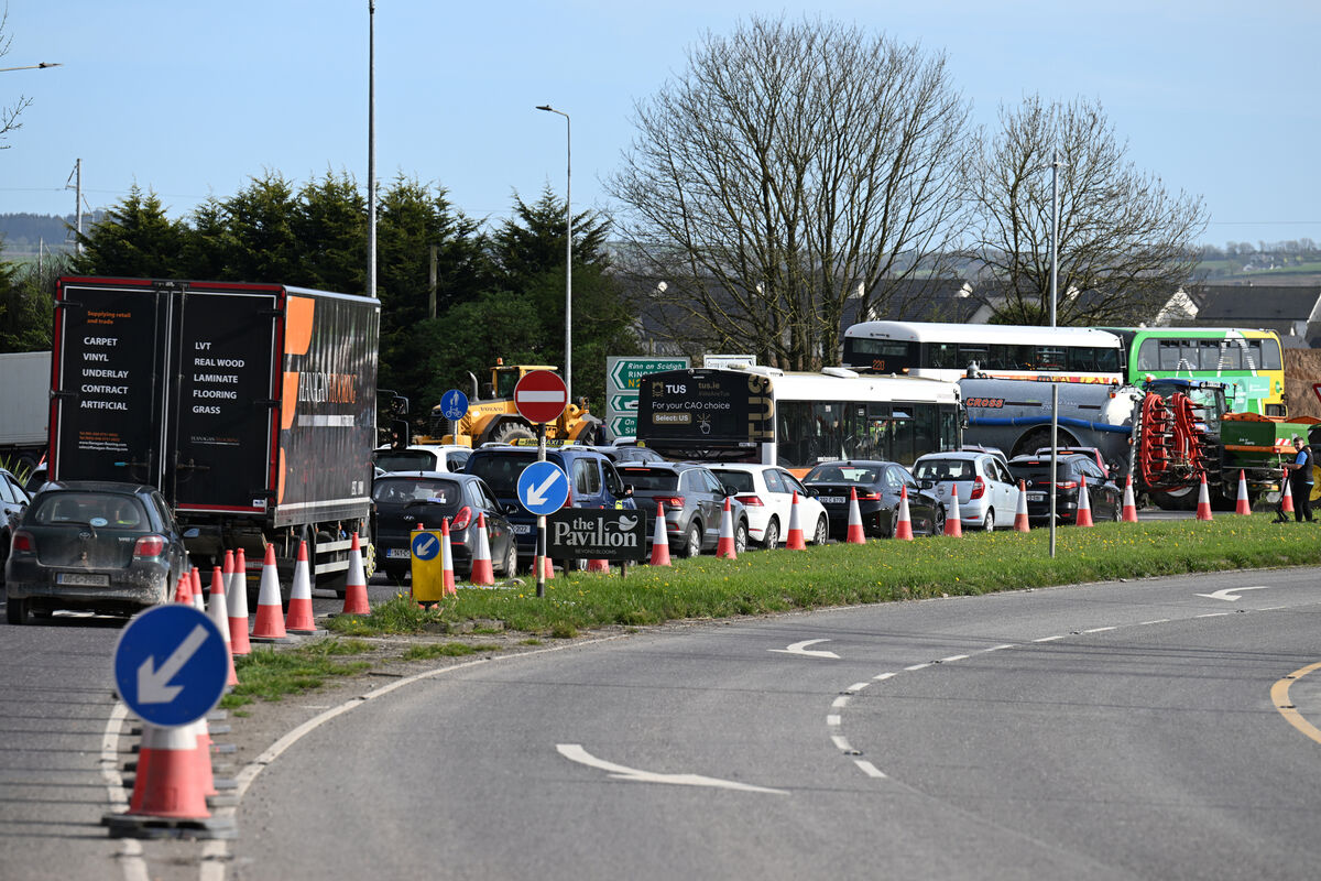 Traffic from the port at Ringaskiddy was stopped and commuters and buses travelling to and from Carrigaline experienced significant delays. Picture: Larry Cummins 5pm Wednesday.