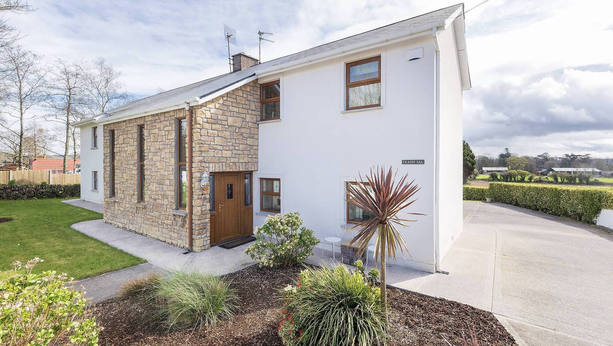 Two into one does go at €495,000 renovated Midleton home
