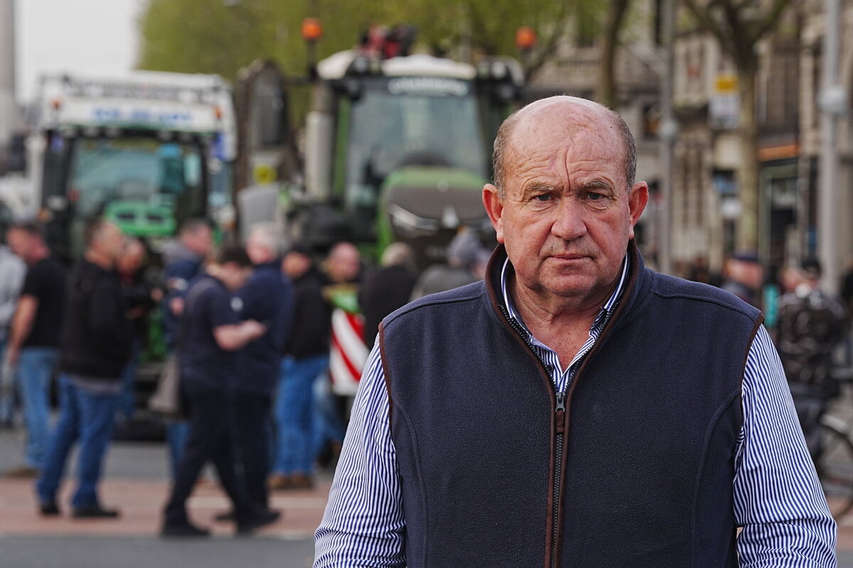 John Dallon a spokesperson for the groups protesting about fuel prices on O'Connell Bridge in Dublin. Picture: Philip Toscano/PA John Dallon a spokesperson for the groups protesting about fuel prices on O'Connell Bridge in Dublin. Picture: Philip Toscano/PA