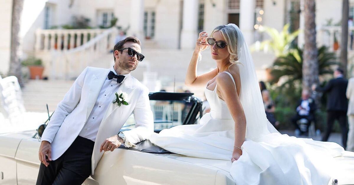 Wedding of the Week: Dreamy destination do for well-travelled Kerry couple